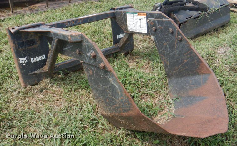 image for item KX9462 Bobcat 25"W skid steer digger