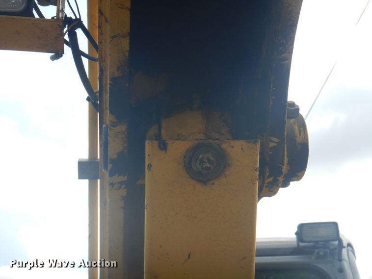 image for item KX9643 New Holland E50B  mini excavator