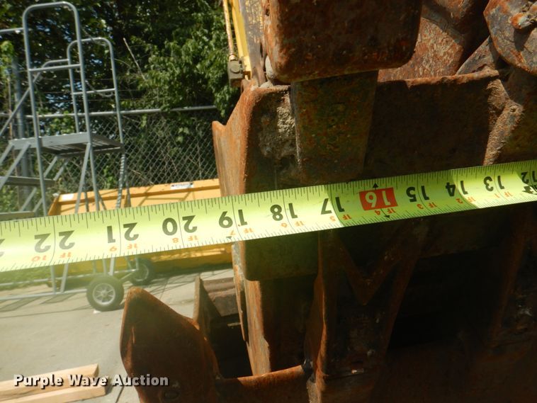 image for item KX9643 New Holland E50B  mini excavator