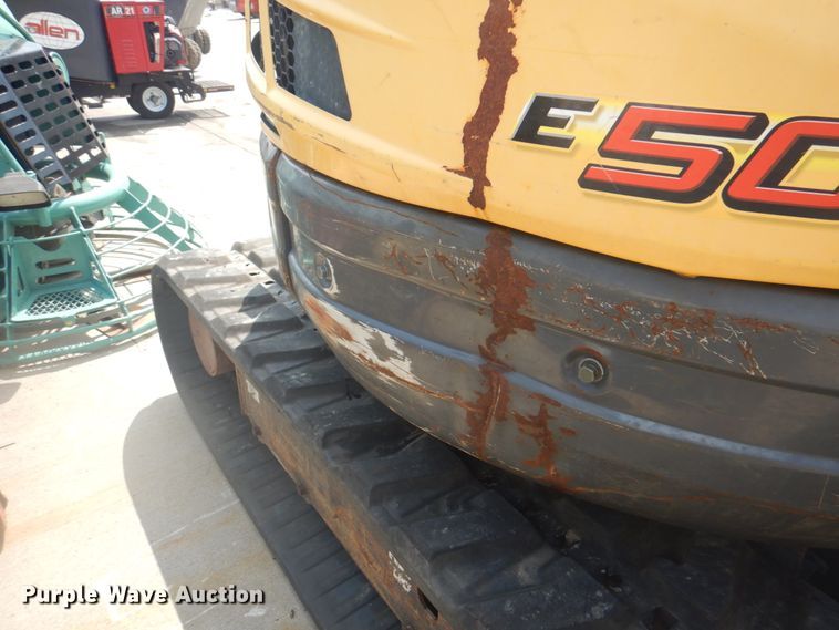 image for item KX9643 New Holland E50B  mini excavator