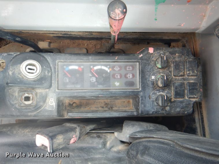 image for item KX9643 New Holland E50B  mini excavator