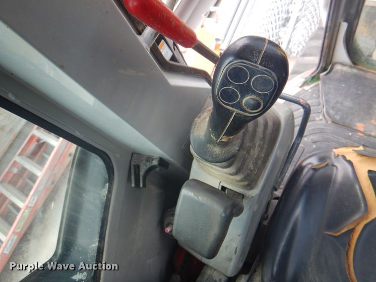 image for item KX9643 New Holland E50B  mini excavator