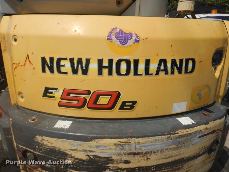 image for item KX9643 New Holland E50B  mini excavator