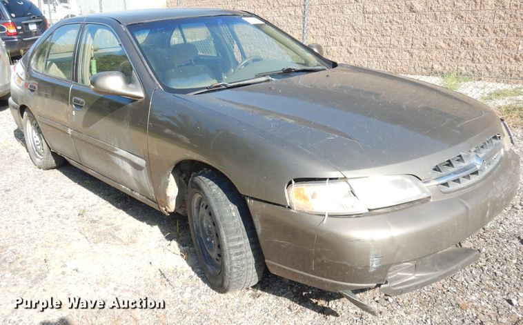 image for item DG0794 1998 Nissan Altima