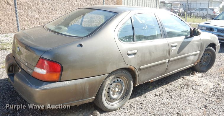 image for item DG0794 1998 Nissan Altima