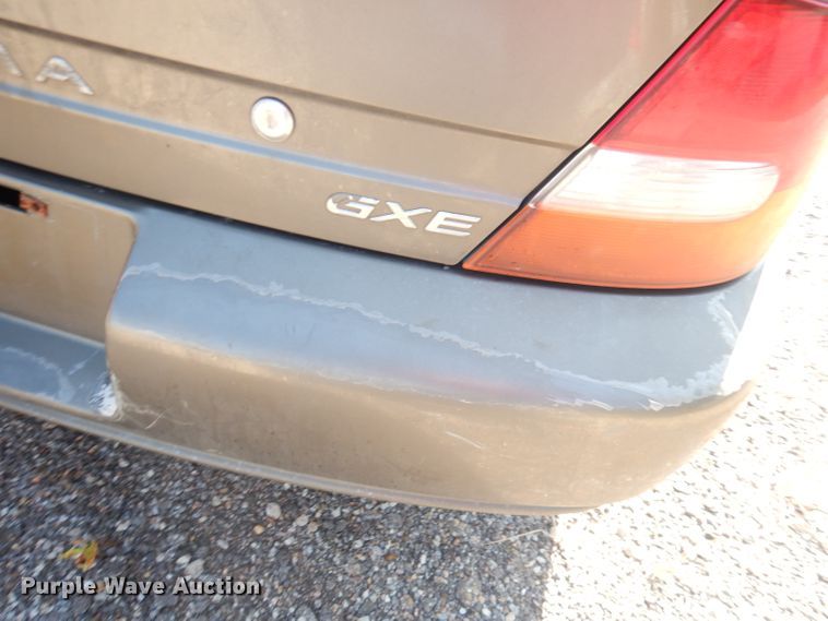 image for item DG0794 1998 Nissan Altima