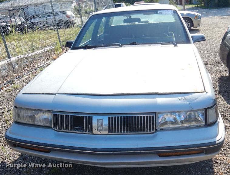 image for item DG0796 1992 Oldsmobile Cutlass Ciera S
