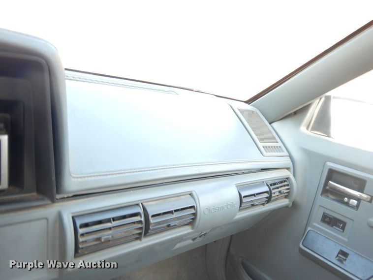 image for item DG0796 1992 Oldsmobile Cutlass Ciera S