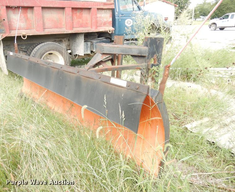 image for item DG0813 10'W snow plow