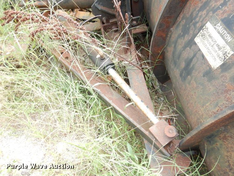 image for item DG0813 10'W snow plow