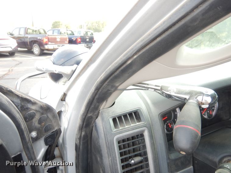 image for item DG0815 2017 Dodge Ram 1500  Crew Cab pickup truck