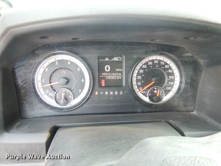 image for item DG0815 2017 Dodge Ram 1500  Crew Cab pickup truck