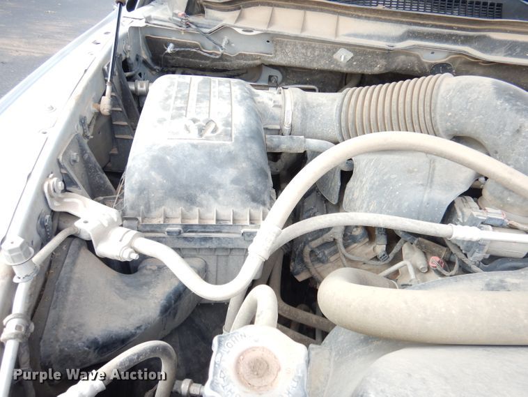 image for item DG0815 2017 Dodge Ram 1500  Crew Cab pickup truck