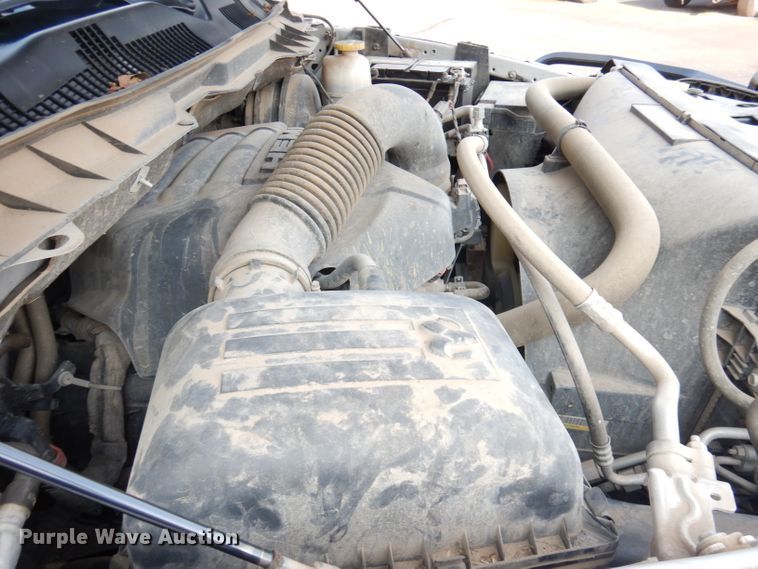 image for item DG0815 2017 Dodge Ram 1500  Crew Cab pickup truck