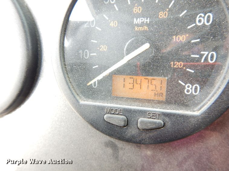 image for item DG0855 2011 Crane Carrier LET2-26-UNK  refuse truck