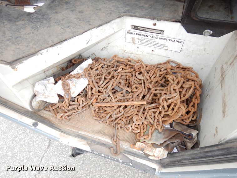 image for item DG0855 2011 Crane Carrier LET2-26-UNK  refuse truck