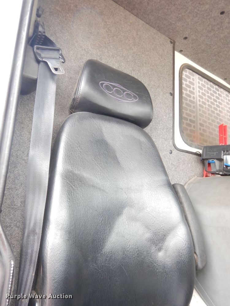 image for item DG0855 2011 Crane Carrier LET2-26-UNK  refuse truck