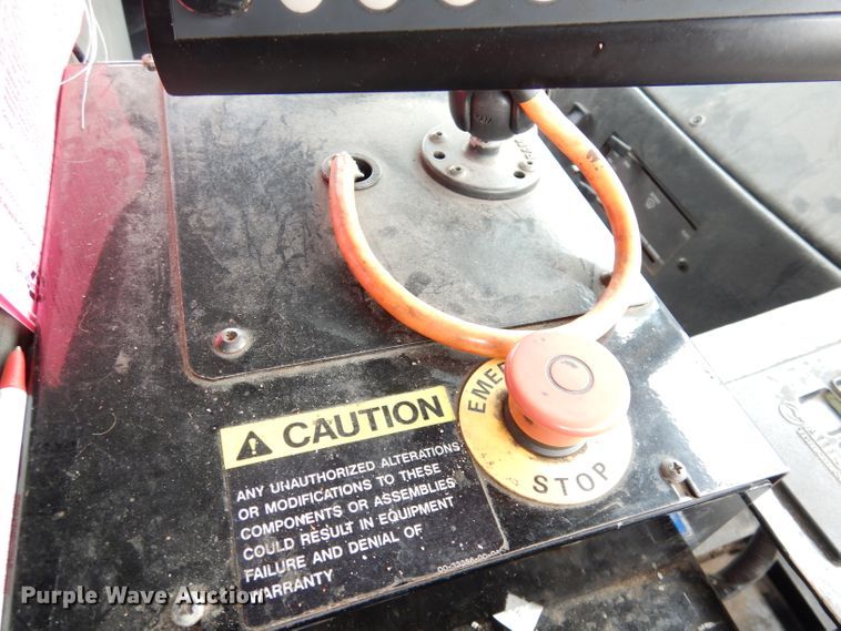 image for item DG0855 2011 Crane Carrier LET2-26-UNK  refuse truck