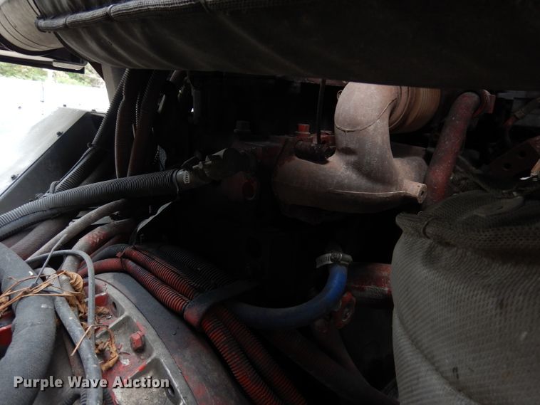 image for item DG0855 2011 Crane Carrier LET2-26-UNK  refuse truck