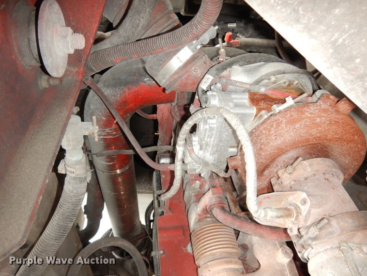 image for item DG0855 2011 Crane Carrier LET2-26-UNK  refuse truck