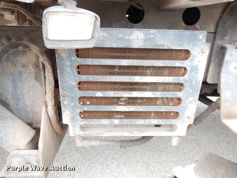 image for item DG0855 2011 Crane Carrier LET2-26-UNK  refuse truck