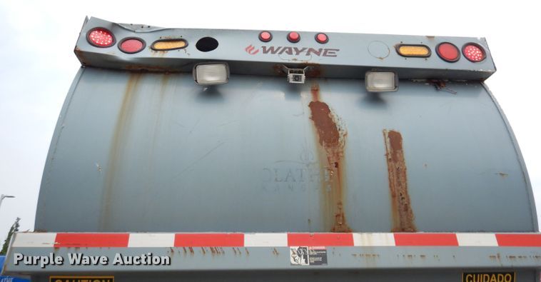 image for item DG0855 2011 Crane Carrier LET2-26-UNK  refuse truck