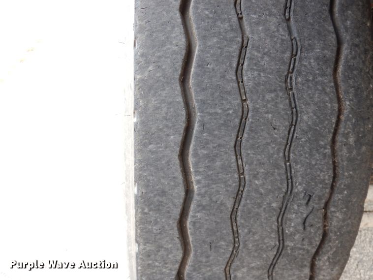 image for item DG0855 2011 Crane Carrier LET2-26-UNK  refuse truck