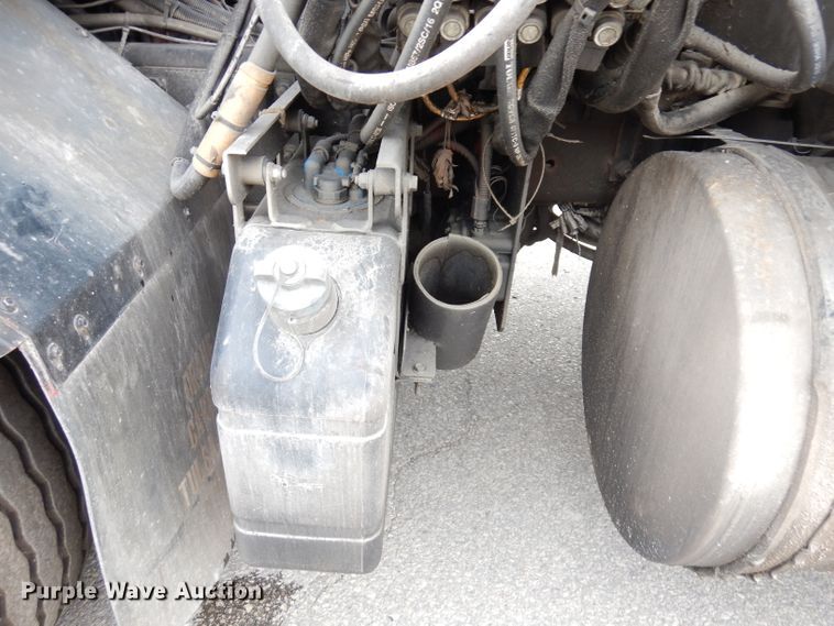 image for item DG0855 2011 Crane Carrier LET2-26-UNK  refuse truck