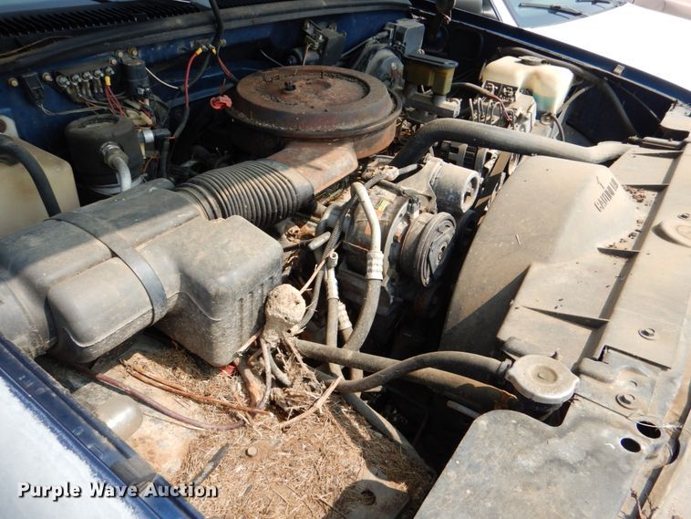 image for item DH2429 1994 Chevrolet Suburban K1500  SUV