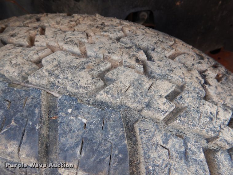 image for item DH2429 1994 Chevrolet Suburban K1500  SUV