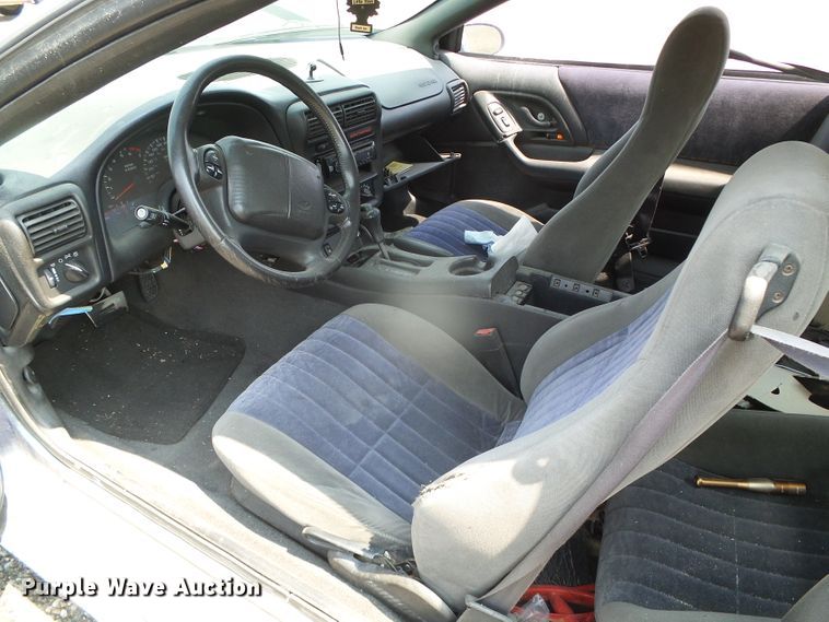 image for item DI5717 2000 Chevrolet Camaro  convertible