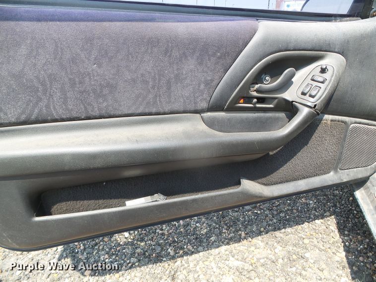 image for item DI5717 2000 Chevrolet Camaro  convertible