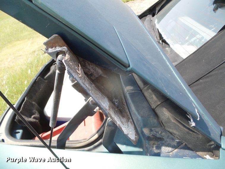 image for item DI5717 2000 Chevrolet Camaro  convertible