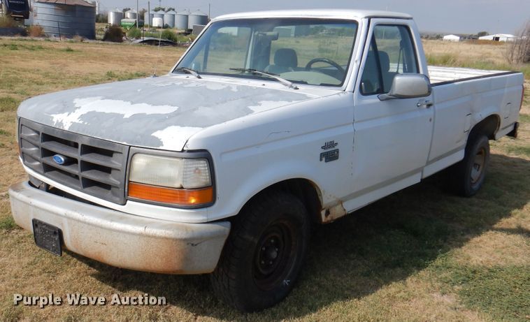 image for item DK8168 1993 Ford F150  pickup truck