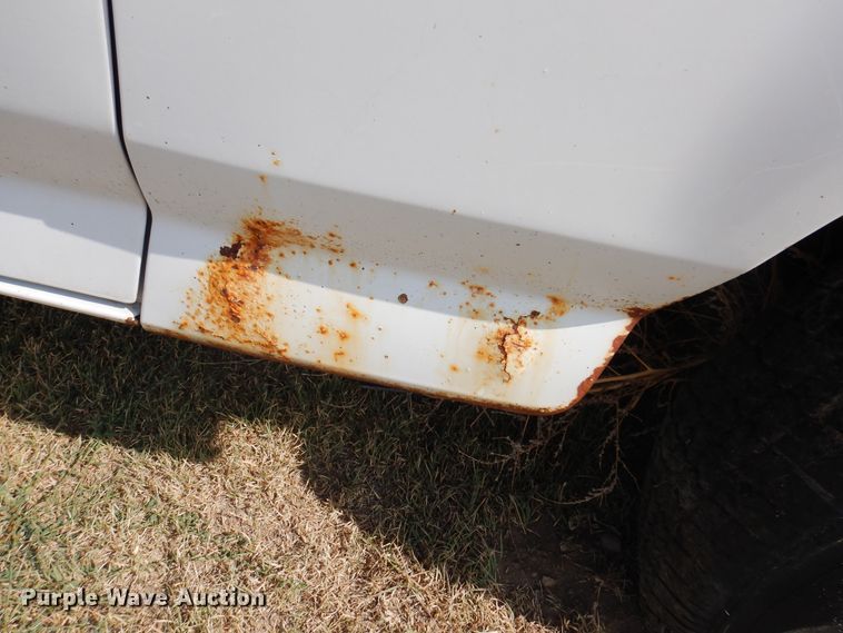 image for item DK8168 1993 Ford F150  pickup truck