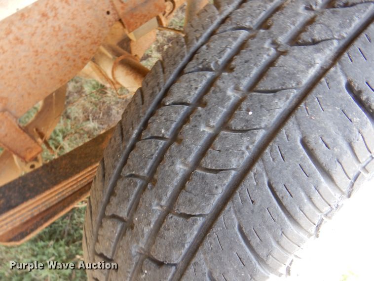 image for item DK8168 1993 Ford F150  pickup truck