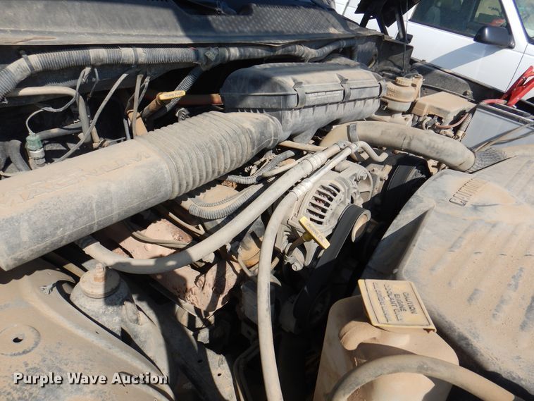 image for item DK8169 1999 Dodge Ram 1500  Club Cab flatbed pickup truck