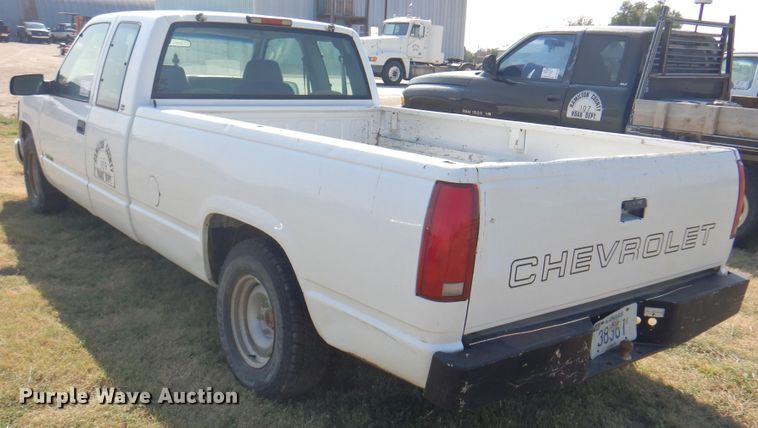 image for item DK8170 1998 Chevrolet C1500  Ext. Cab pickup truck