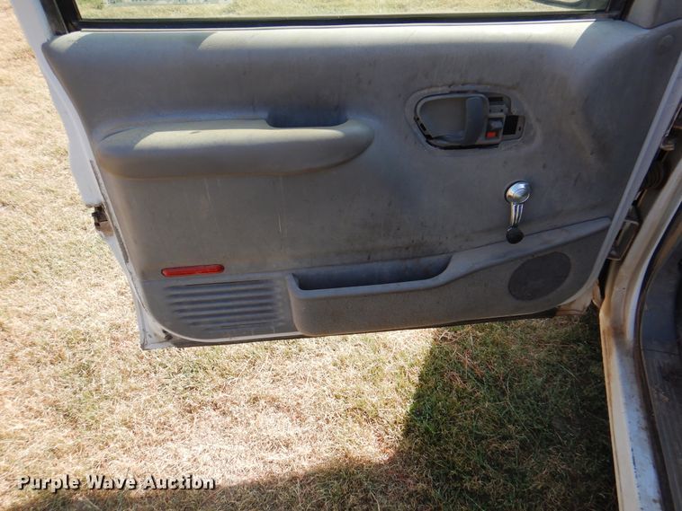 image for item DK8170 1998 Chevrolet C1500  Ext. Cab pickup truck