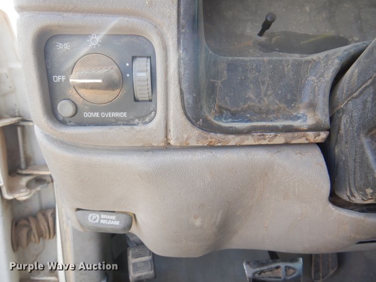 image for item DK8170 1998 Chevrolet C1500  Ext. Cab pickup truck