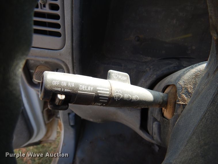 image for item DK8170 1998 Chevrolet C1500  Ext. Cab pickup truck