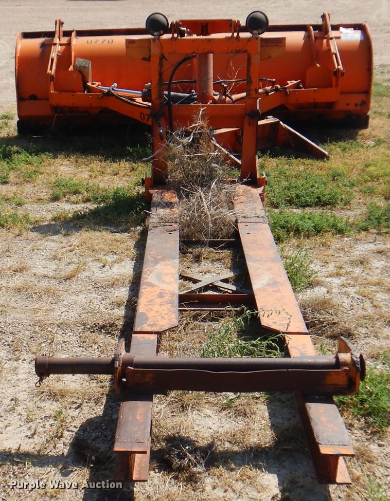 image for item DK8174 R3611H 132"W snow plow