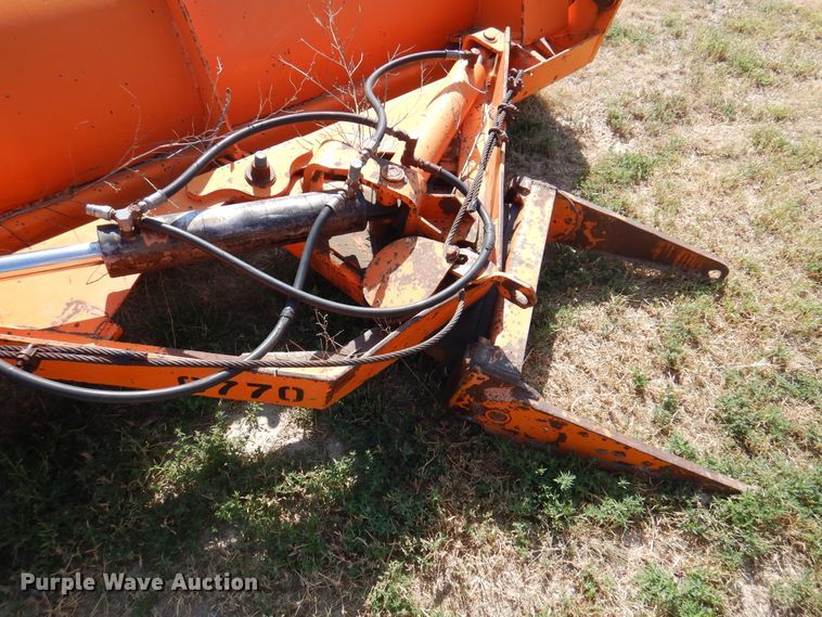 image for item DK8174 R3611H 132"W snow plow