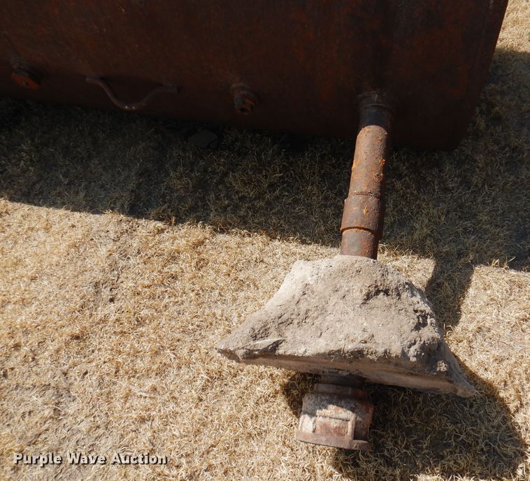 image for item DK8181 (3) tanks