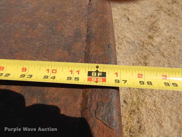 image for item DK8181 (3) tanks