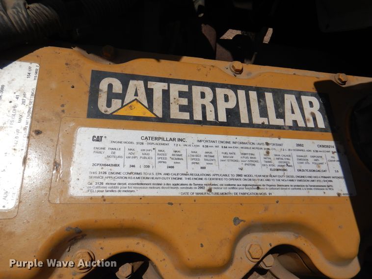 image for item DK8186 2002 GMC C7500  oil distributor truck