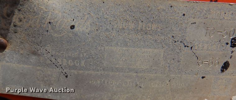 image for item DK8187 1980 International 1754  dump truck