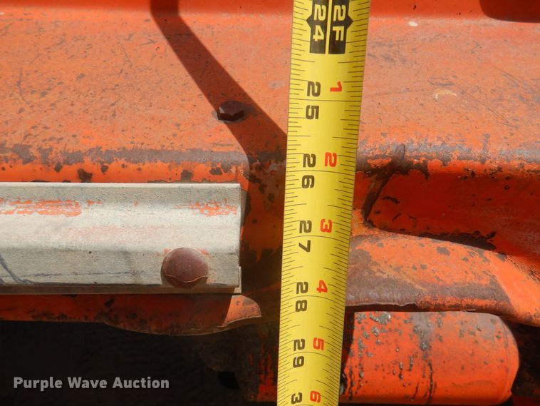 image for item DK8187 1980 International 1754  dump truck