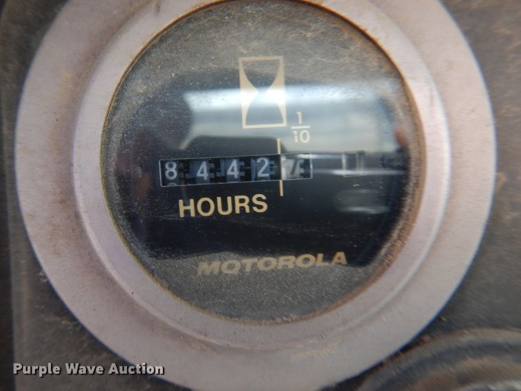 image for item DK8187 1980 International 1754  dump truck