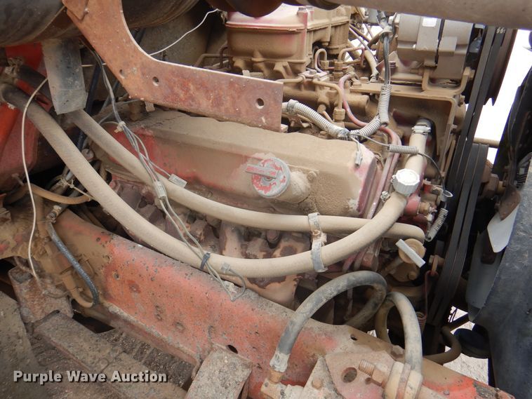 image for item DK8187 1980 International 1754  dump truck